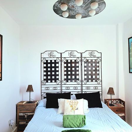 Apartamento Bien Situado - Buenas Conexiones サンタクルスデテネリフェ エクステリア 写真